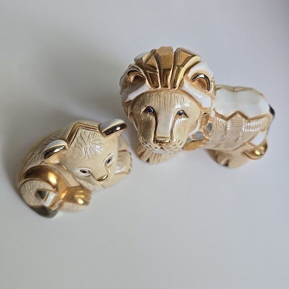 Artesania Rinconada Lion 3.5"L Baby 2" limited color White Gold Pottery Figurine - Picture 12 of 16